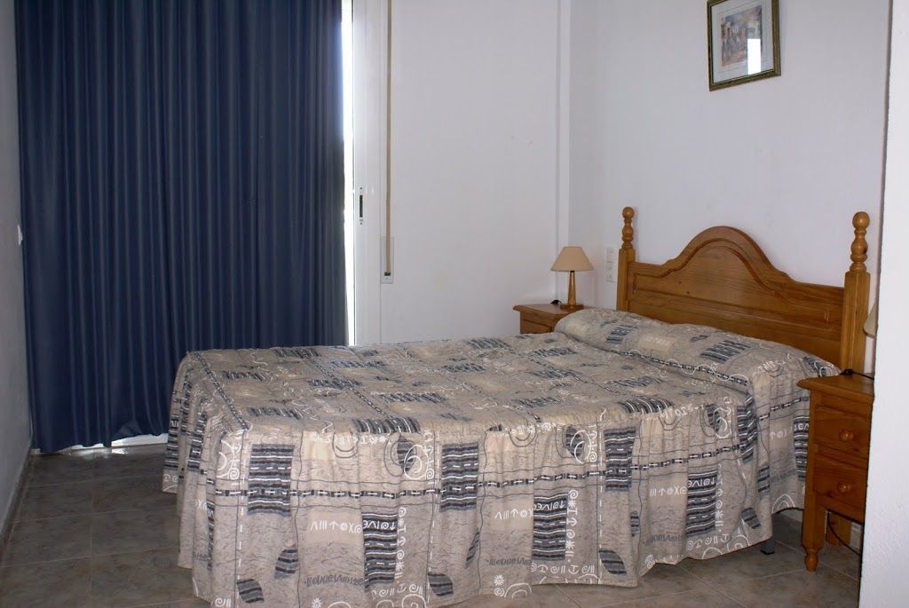 Uhc Village Park Apartments ซาลอว์ ภายนอก รูปภาพ